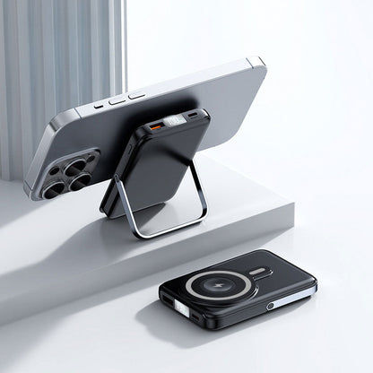 Magnetische Powerbank mit Schnellladefunktion und Halterung